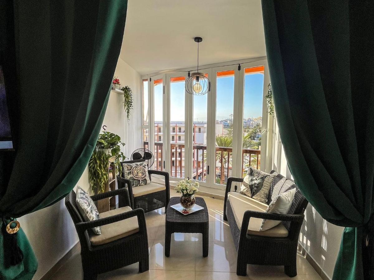 Luxory Dreamy Sunset, Seafront, Direct Access To The Promenade,Wifi,Pool,Free Parking Apartment Los Cristianos  Exterior photo
